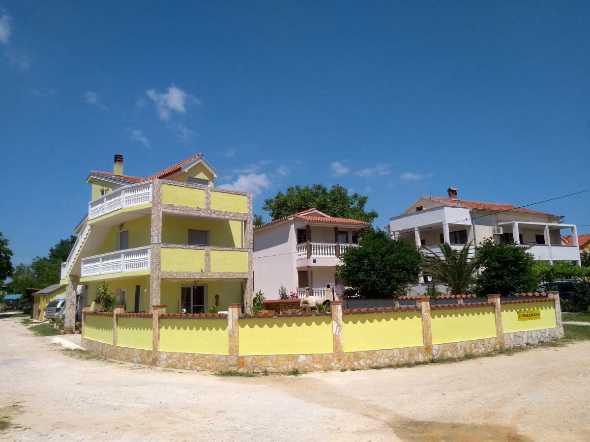Appartements Zimmermann Μεντουλίν Εξωτερικό φωτογραφία